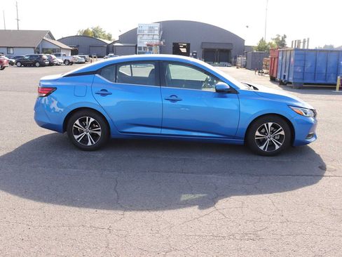 Used 2023 Nissan Sentra SV FWD image 4
