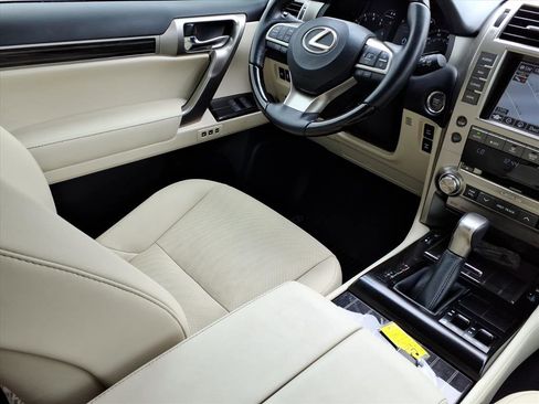 Used 2021 Lexus GX 460 Premium w/ Premium Plus Package AWD/4WD image 16