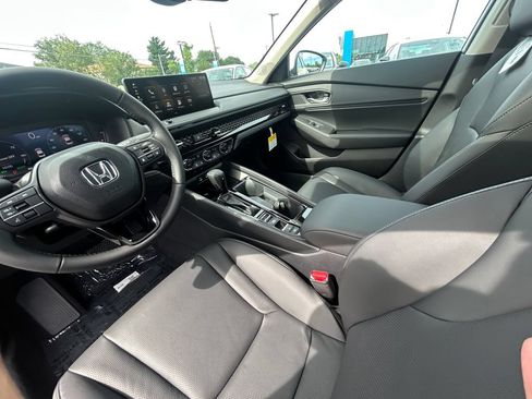 New 2026 Honda Accord EX-L image 11
