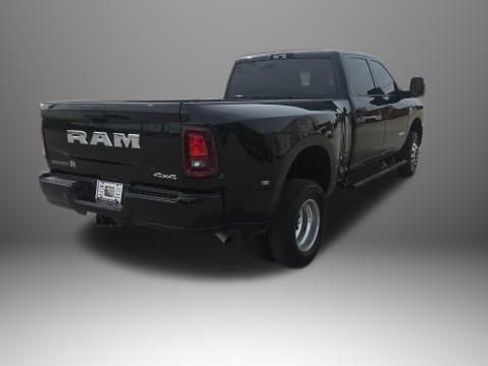 Used 2026 RAM 3500 Big Horn AWD/4WD image 4