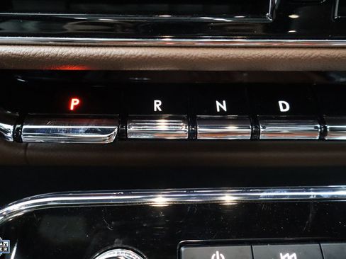 Used 2024 Lincoln Navigator L Reserve image 19