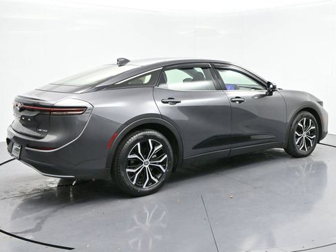 Used 2023 Toyota Crown Limited image 7