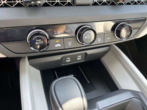 New 2026 Honda Accord LX image 8