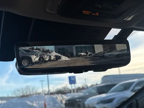 Used 2024 Toyota Prius Limited image 32