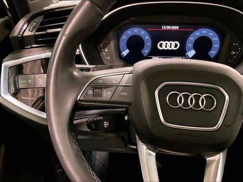 Used 2023 Audi Q3 2.0T Premium w/ Convenience Package image 18