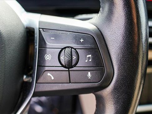 Used 2023 BMW X1 xDrive28i w/ Premium Package image 16