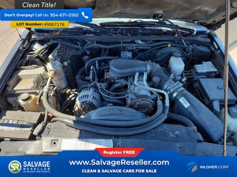 Used 2003 Chevrolet S10 Pickup LS image 15