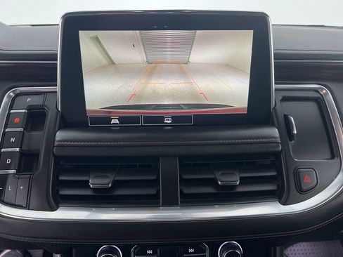 Used 2021 Chevrolet Tahoe Z71 image 11