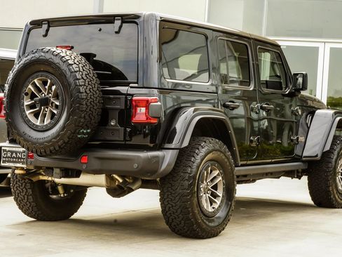 Used 2024 Jeep Wrangler Unlimited Rubicon 392 AWD/4WD image 12