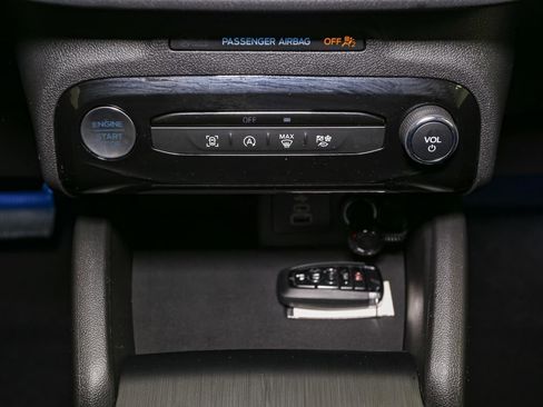 Used 2025 Ford Escape ST-Line Select w/ Tech Pack #1 image 38