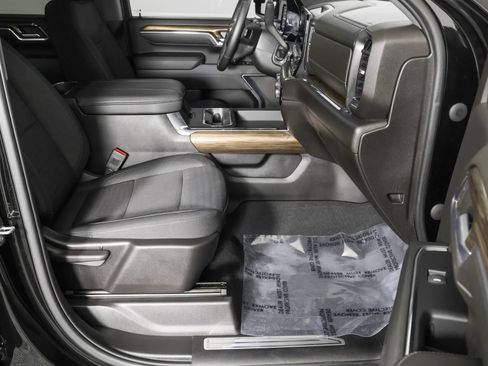 Used 2024 Chevrolet Silverado 2500 LT w/ All Star Edition AWD/4WD image 43