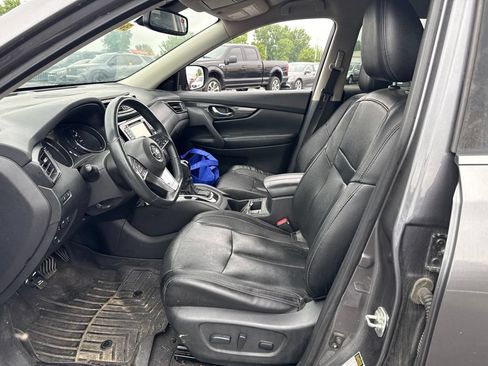 Used 2017 Nissan Rogue SL AWD/4WD image 16