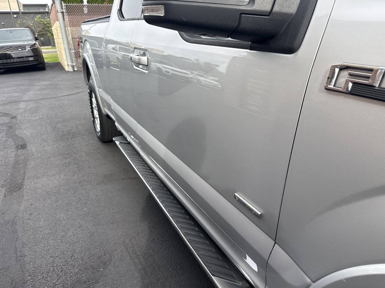 Used 2015 Ford F150 Lariat w/ Equipment Group 501A Mid AWD/4WD image 13
