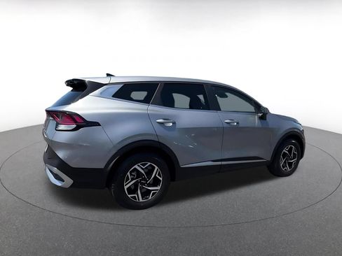 Used 2025 Kia Sportage LX FWD image 15