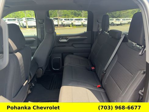 Certified 2024 Chevrolet Silverado 1500 LT AWD/4WD image 24