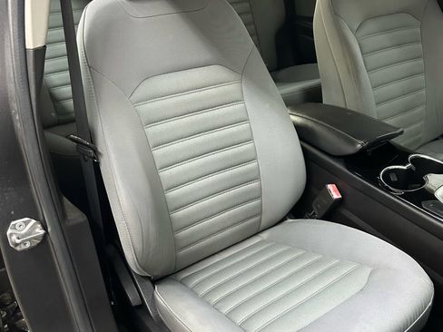 Used 2015 Ford Fusion S image 25