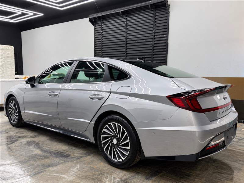 Used 2023 Hyundai Sonata Limited FWD image 3