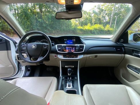 Used 2014 Honda Accord EX-L image 42