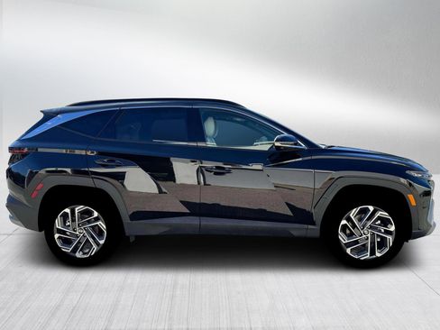 New 2026 Hyundai Tucson Limited image 9