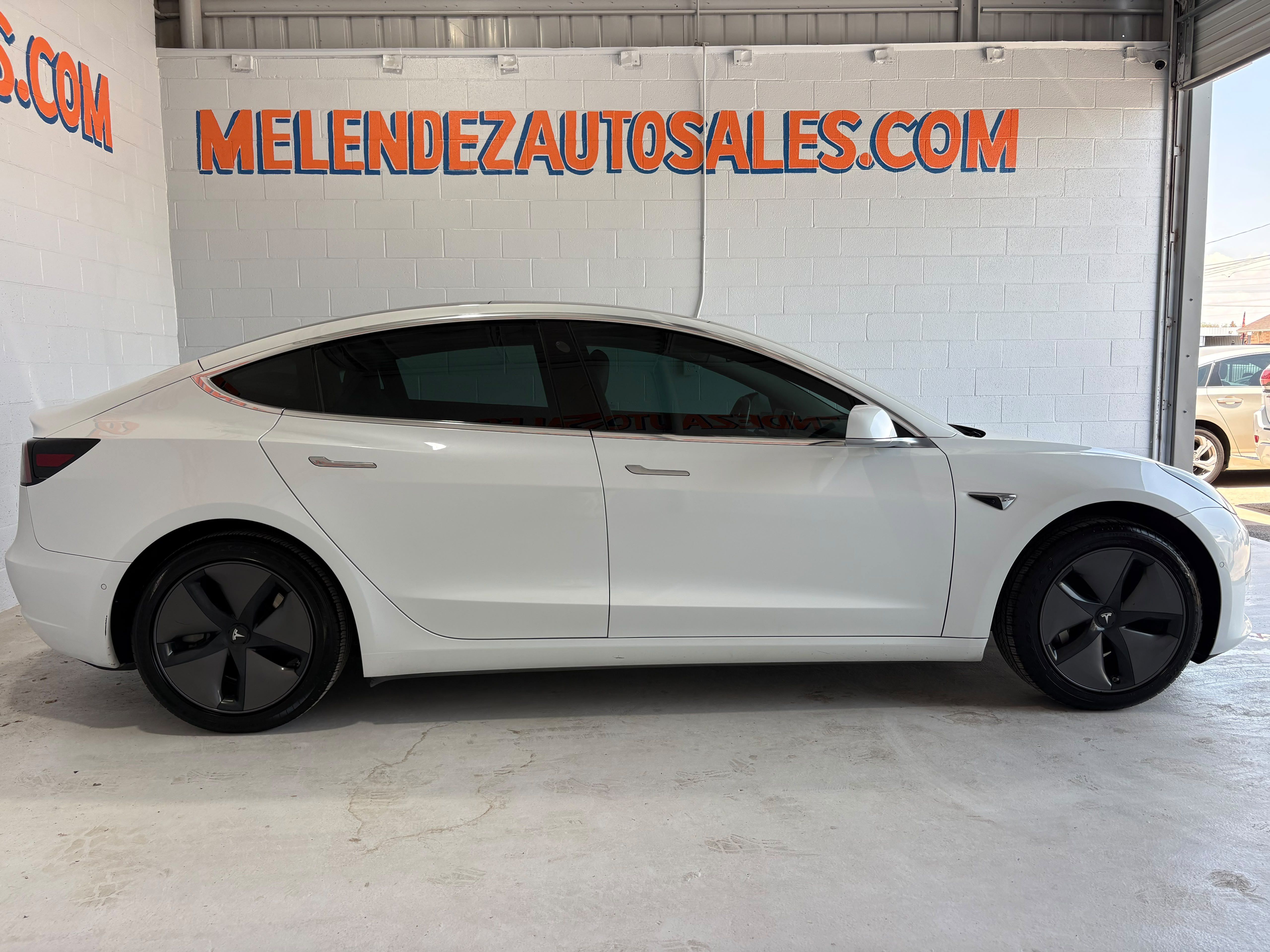 Used 2018 Tesla Model 3 Long Range RWD image 6