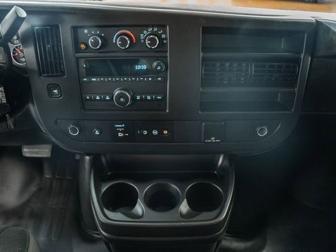 Used 2024 GMC Savana 2500 w/ Driver Convenience Package RWD image 29