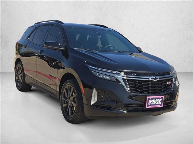 Certified 2023 Chevrolet Equinox RS FWD image 3