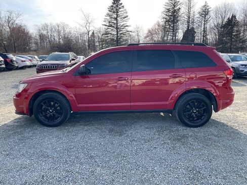 Used 2020 Dodge Journey SE w/ SE Popular Equipment Group FWD image 8