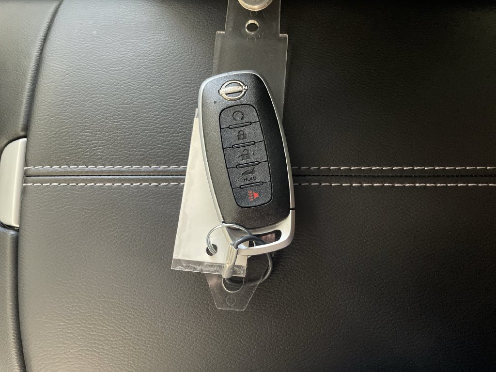 Certified 2025 Nissan Murano SV FWD image 33