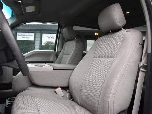 Used 2017 Ford F250 XLT AWD/4WD image 23