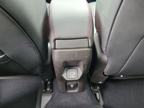 Used 2021 Jeep Renegade Trailhawk w/ Sun & Sound Group image 11