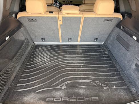Certified 2020 Porsche Cayenne AWD/4WD image 35
