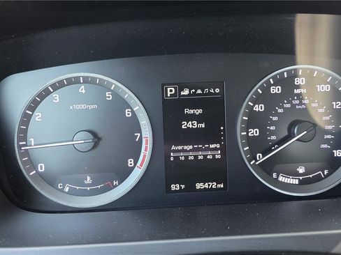 Used 2015 Hyundai Sonata Limited w/ Option Group 06 FWD image 18