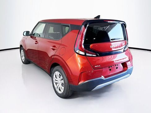 Certified 2024 Kia Soul LX FWD image 7