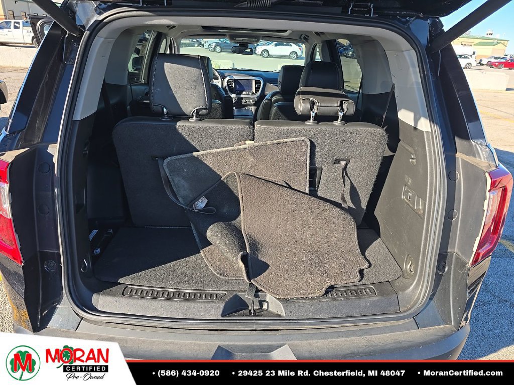 Used 2021 GMC Acadia SLT FWD image 19