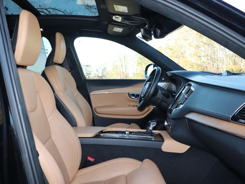 Used 2019 Volvo XC90 T6 Inscription w/ Luxury Package image 30