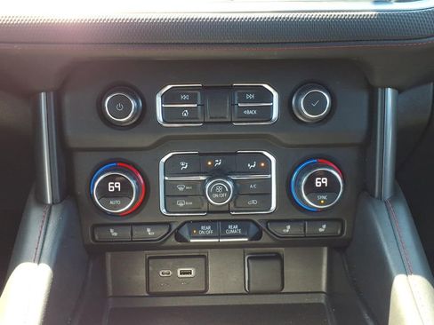 Used 2021 Chevrolet Tahoe RST image 17