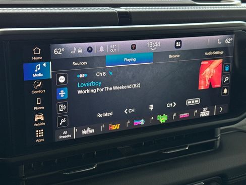 Used 2025 Jeep Wrangler Unlimited Sahara image 21