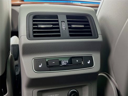 Used 2022 Audi Q5 2.0T Prestige image 27