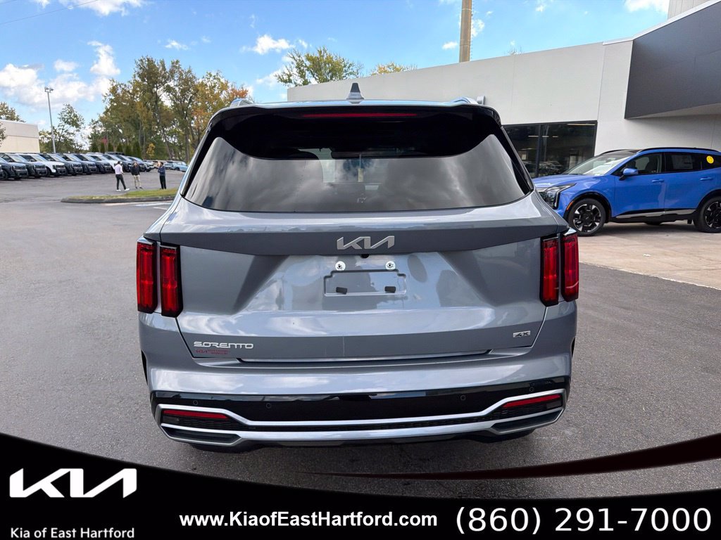 Used 2023 Kia Sorento SX AWD/4WD image 9