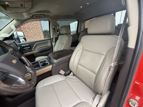 Used 2016 Chevrolet Silverado 2500 LTZ AWD/4WD image 17