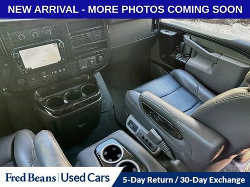 Used 2022 Chevrolet Express 2500 w/ Enhanced Convenience Package RWD image 26