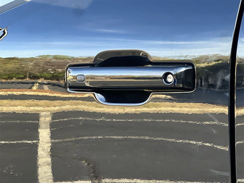 New 2026 Ford F450 Platinum image 34