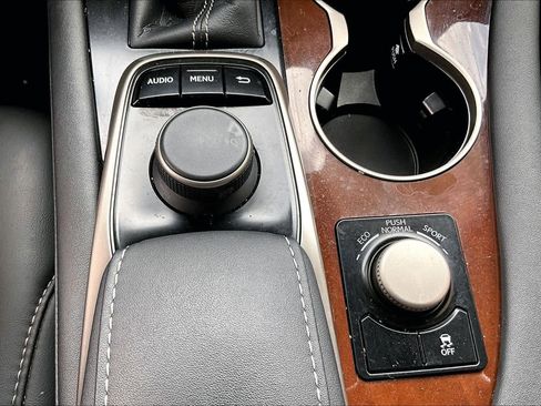 Used 2017 Lexus RX 350 FWD w/ Premium Package image 33