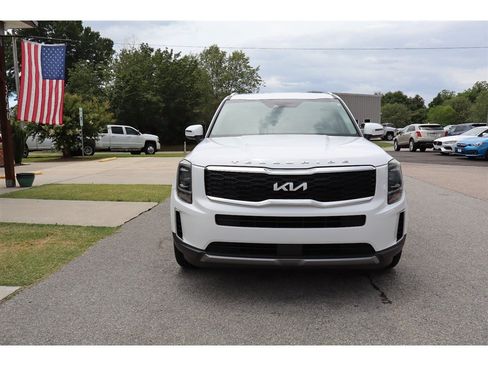 Used 2022 Kia Telluride S FWD image 55