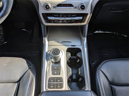 Certified 2023 Ford Explorer XLT w/ Equipment Group 202A image 18