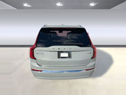New 2026 Volvo XC90 B6 Plus w/ Protection Package Premier image 10
