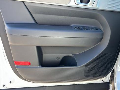 New 2026 Hyundai Santa Fe SE image 10