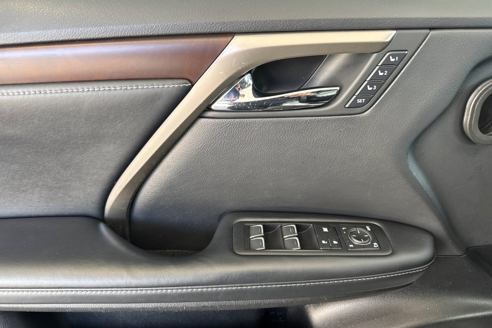 Used 2022 Lexus RX 350 FWD w/ Premium Package image 12