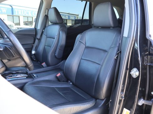 Used 2020 Honda Pilot Touring image 14