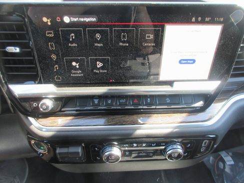 New 2026 GMC Sierra 2500 SLE w/ SLE Value Package; image 20